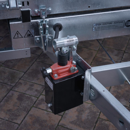 Temared TIPPER 2515 DMC 1,3T Wywrotka 253x152 z nadstawkami siatkowymi