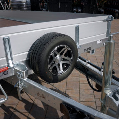 LAWETA SAMOCHODOWA Temared UNIVERSAL 600/3 590x210 DMC 3,5T z burtami aluminiowymi