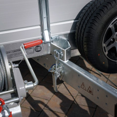 LAWETA SAMOCHODOWA Temared UNIVERSAL 600/3 590x210 DMC 3,5T z burtami aluminiowymi