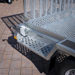 Brenderup MT 3651 360x179 POD MINIKOPARKĘ DMC 3500 Podłoga stalowa