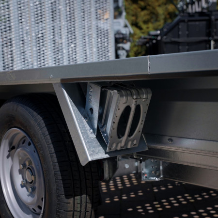 Brenderup MT 3651 360x179 POD MINIKOPARKĘ DMC 3500 Podłoga stalowa