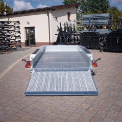 Brenderup MT 3651 360x179 POD MINIKOPARKĘ DMC 3500 Podłoga stalowa