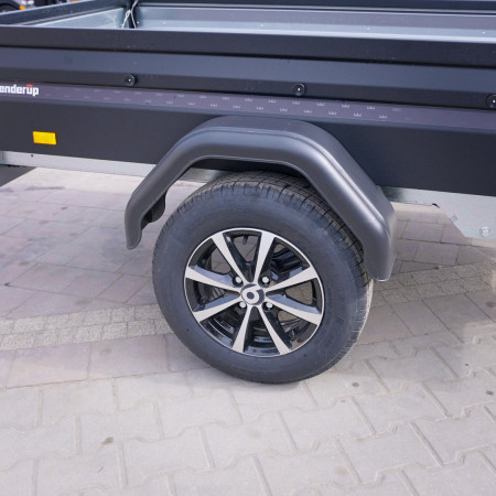 Brenderup 1205SUB750 Edycja Limitowana DMC 750 204x116 BLACK EDITION