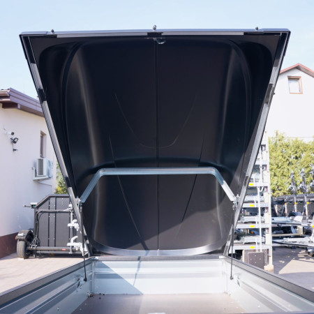 Brenderup 1205SUB750 DMC 750 204x116 BLACK EDITION + pokrywa Alu Felgi, LED-y