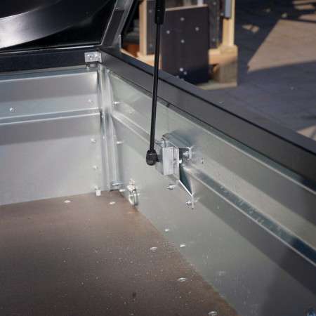 Brenderup 1205SUB750 DMC 750 204x116 BLACK EDITION + pokrywa Alu Felgi, LED-y