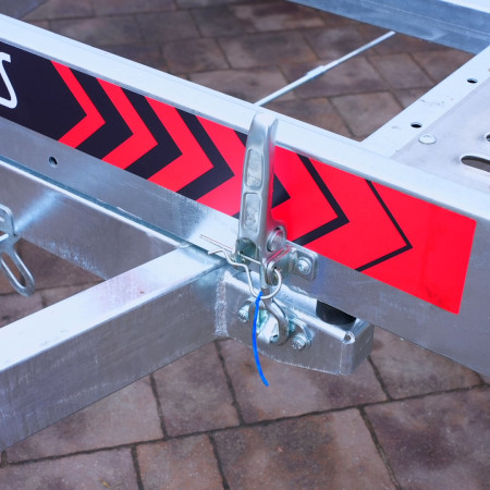 Laweta Lorries PLI27-4521 450x201 DMC 2700 Uchylna