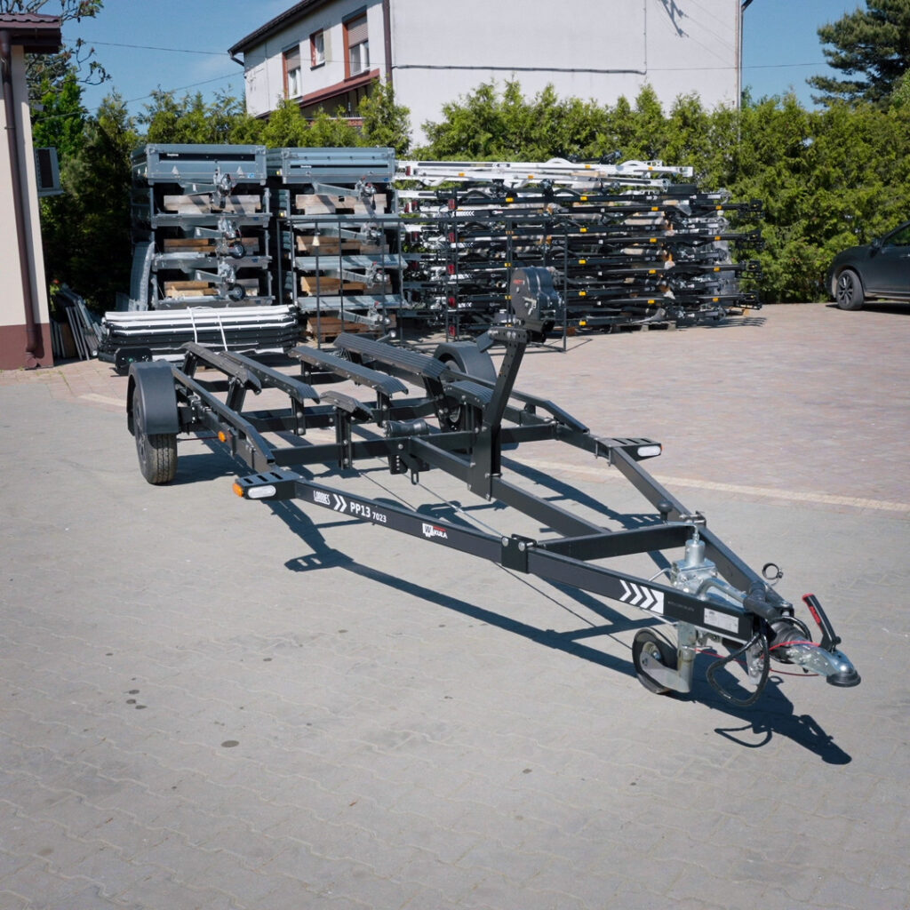 Lorries PP13-7023